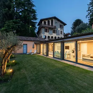Villa Lumina House - Private Garden & View